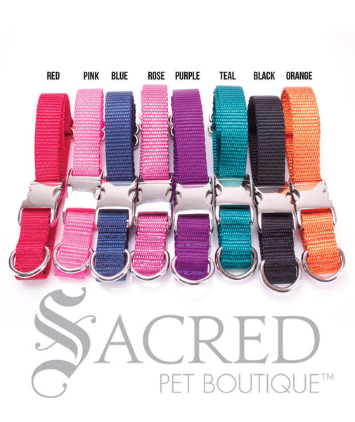 Clip martingale outlet collar