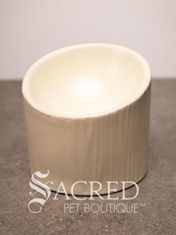 Raised Tilt Bowl
