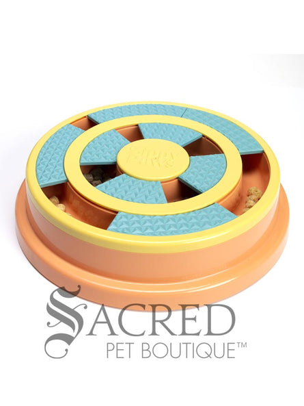 SmartyPaws Wagging Wheel Feeder